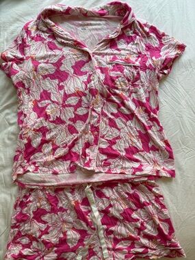 Women’s Pink Floral Short-Sleeve Pajama Set